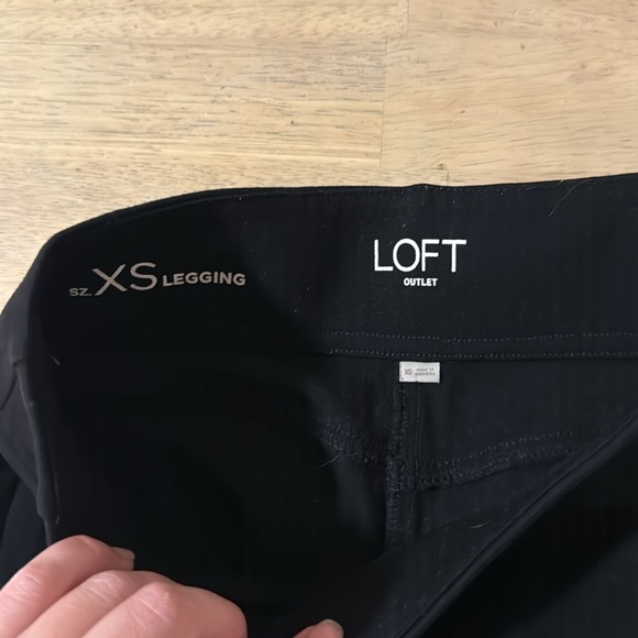 Loft Black XS leggings (ponte pant) - Picture 3 of 5